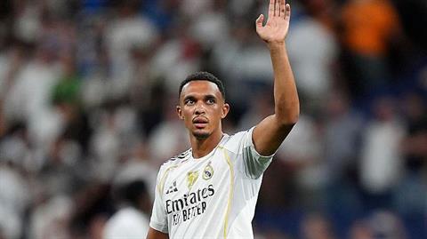 Alexander Arnold có thể trở lại cho trận đấu Liverpool